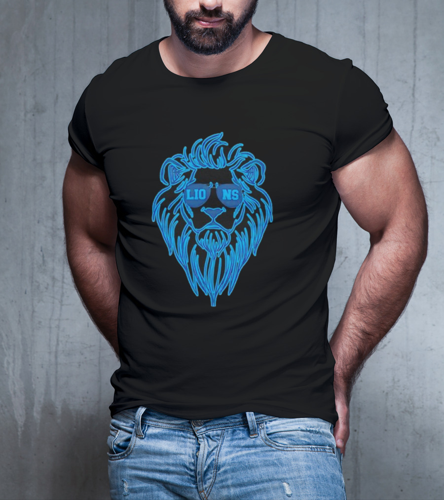 Detroit Lions Football Mascot With Sunglasses T-Shirt