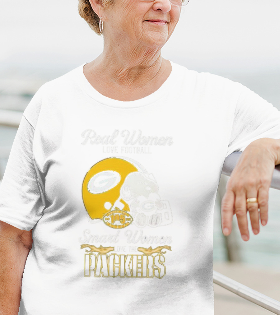 Real Women Love Football Smart Women Love The Packers X Snoopy Helmet Gold Football 105 T-Shirt
