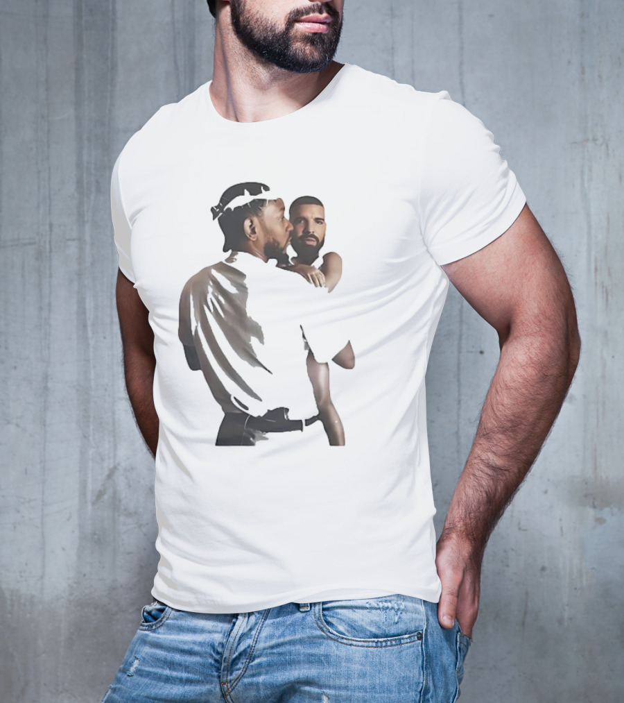 Kendrick Lamar Carrying Drake Rapper Stars Funny Image T-Shirt