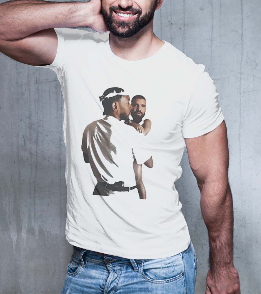 Kendrick Lamar Carrying Drake Rapper Stars Funny Image T-Shirt