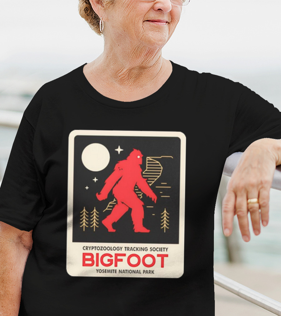 Bigfoot Cryptozoology Tracking Society Moonlit Yosemite National Park T-Shirt