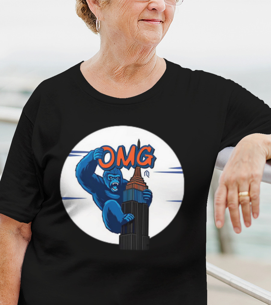 King Kong OMG Empire State Building New York Met T-Shirt