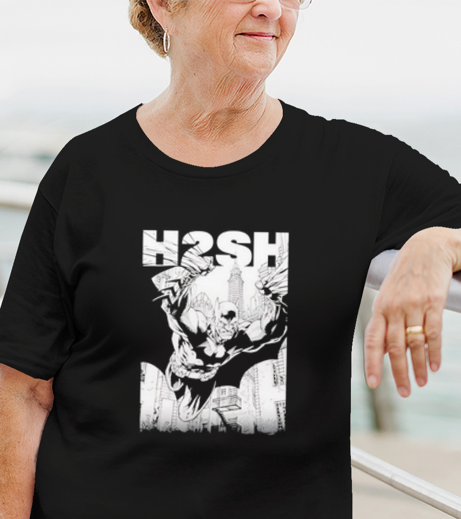 Batman Hush Jim Lee Scott Williams Retro Batman Gotham Skyline T-Shirt