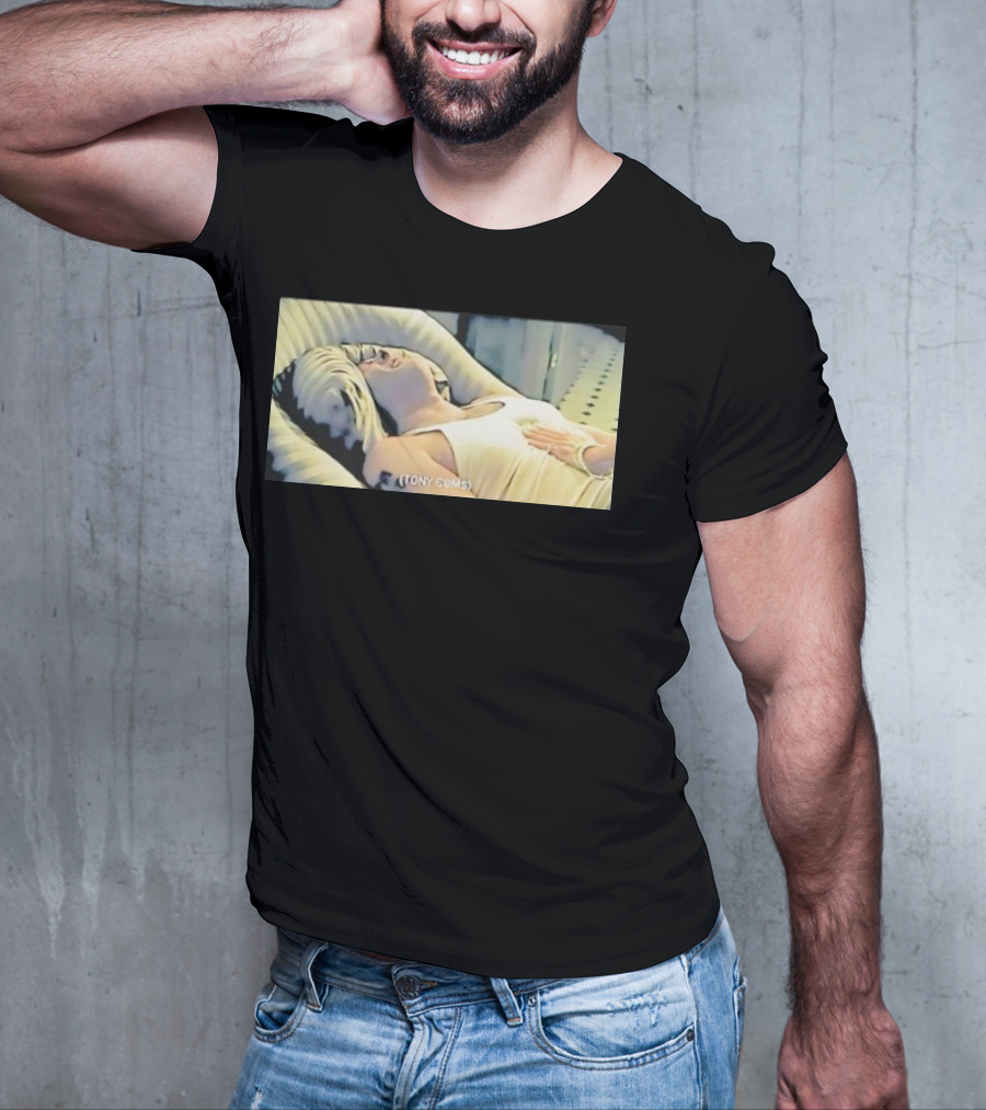 Tony Cums Retro Vintage Scene T-Shirt