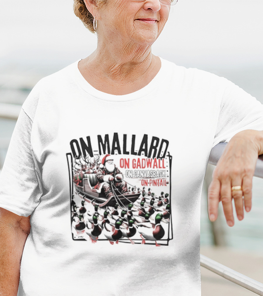 Duck Hunting Santa Sleigh On Mallard Gadwall Canvasback Pintail Christmas T-Shirt