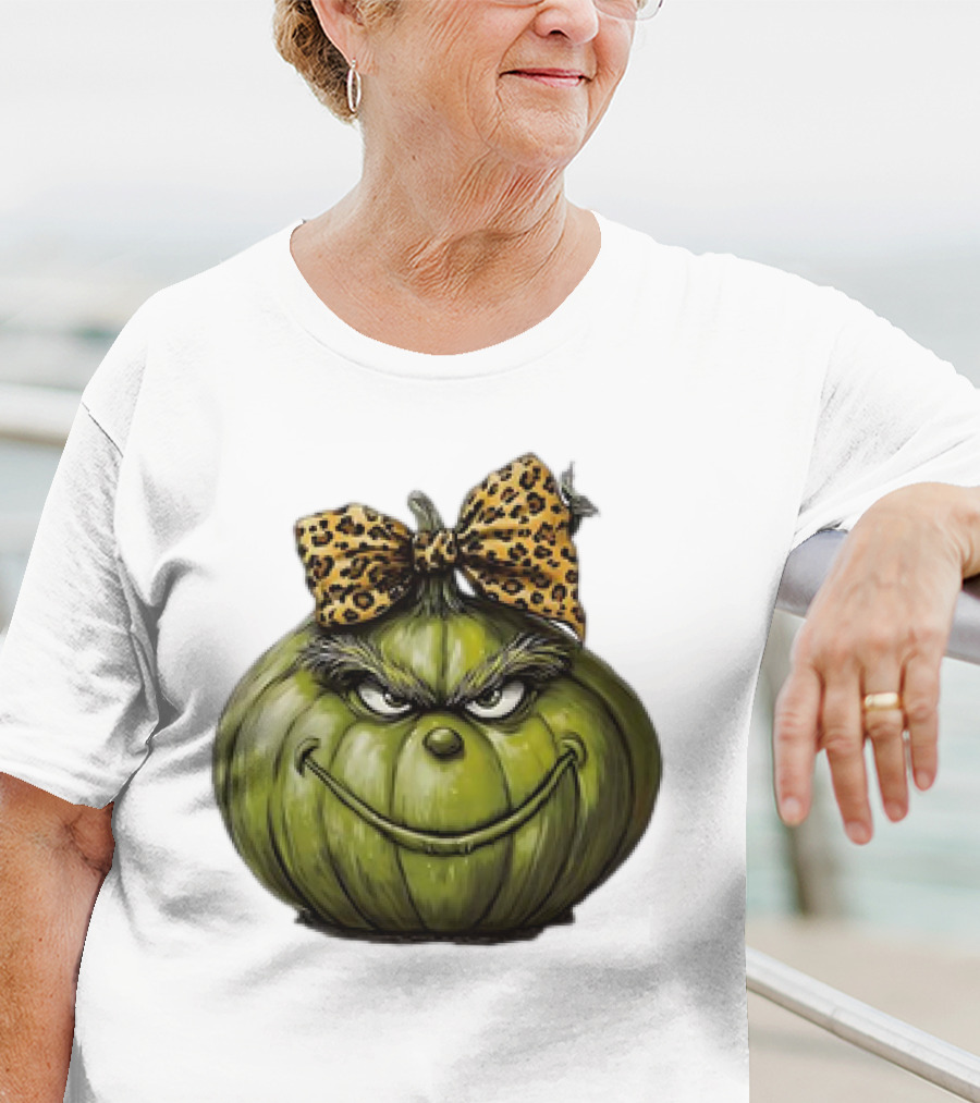 Retro Vintage Leopard Bow Grinch Pumpkin T-Shirt