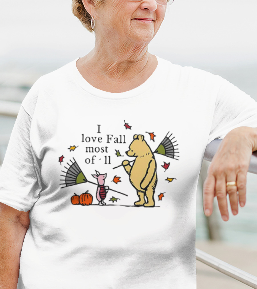 I Love Fall Most Of All Winnie The Pooh Piglet Raking Leaves Pumpkins T-Shirt