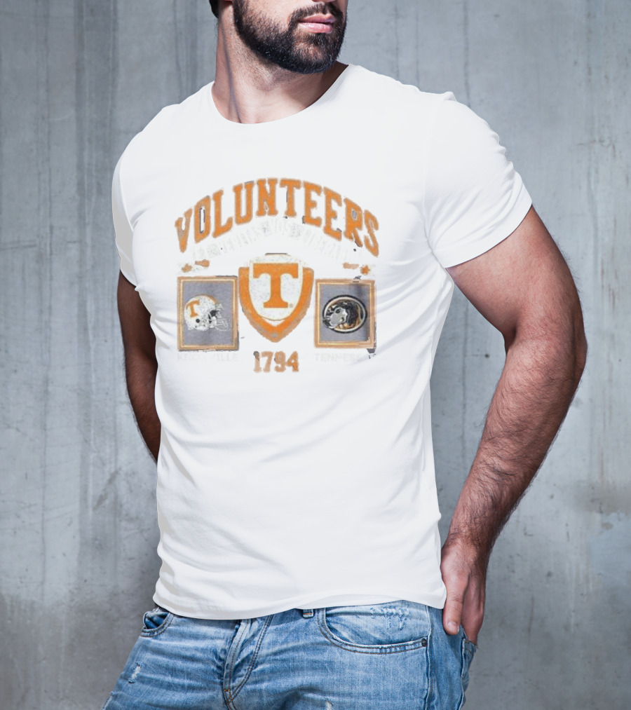 Volunteers Tennessee 1794 Knoxville ET Veritas Liberabit Football Helmet T-Shirt