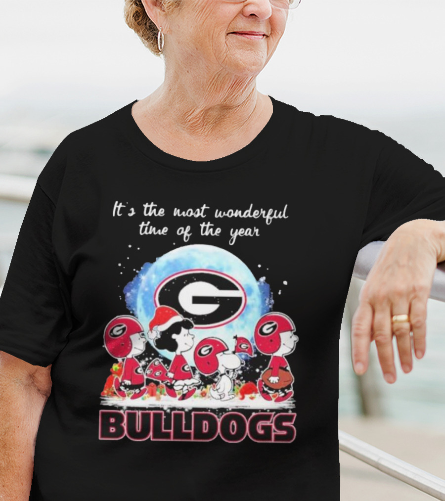 It's The Most Wonderful Time Of The Year Peanuts Characters Georgia Bulldogs T-Shirt