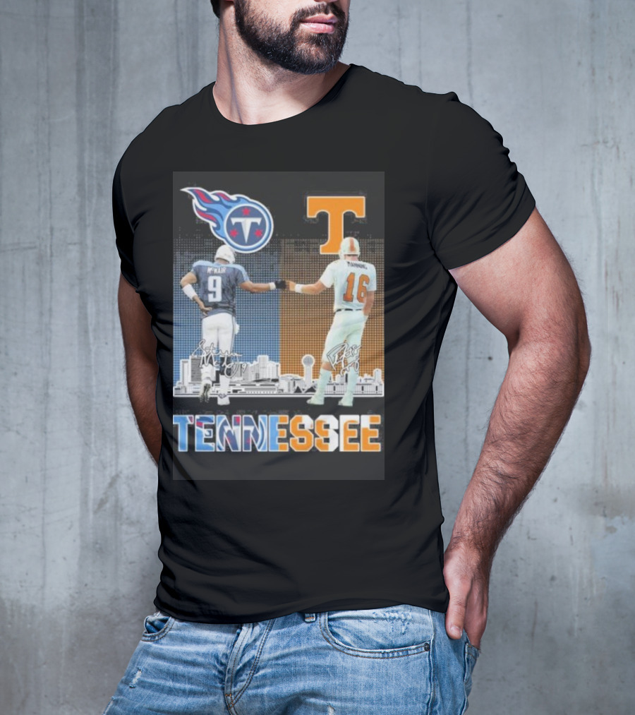 Tennessee Titans Steve McNair Peyton Manning Volunteers Skyline T-Shirt