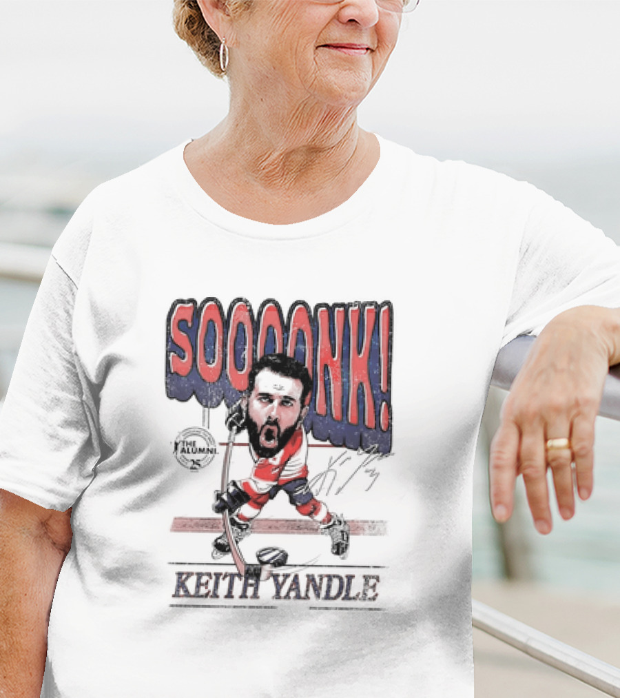 SOOOOONK Keith Yandle Philadelphia Flyers The Alumni Signature Caricature T-Shirt
