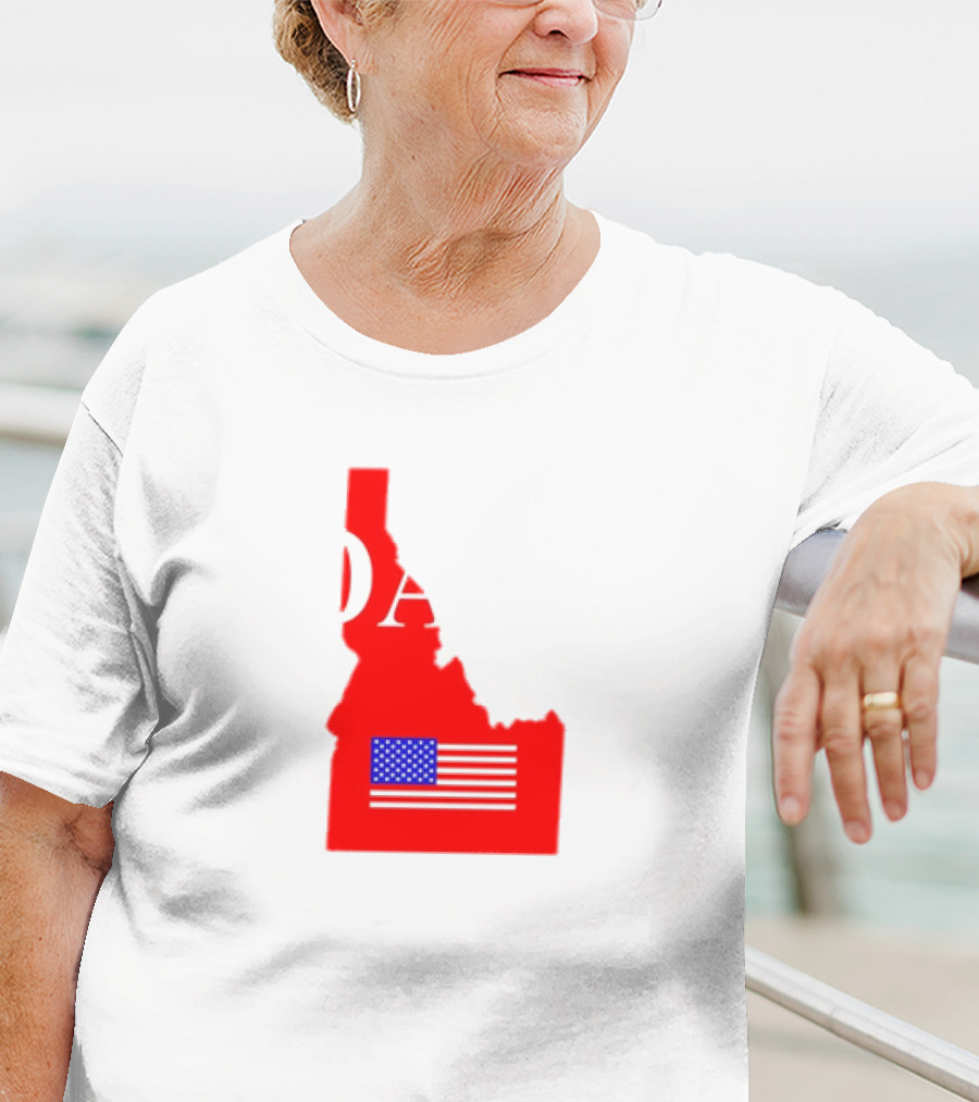 Don’t California My Idaho Red State Outline With American Flag T-Shirt