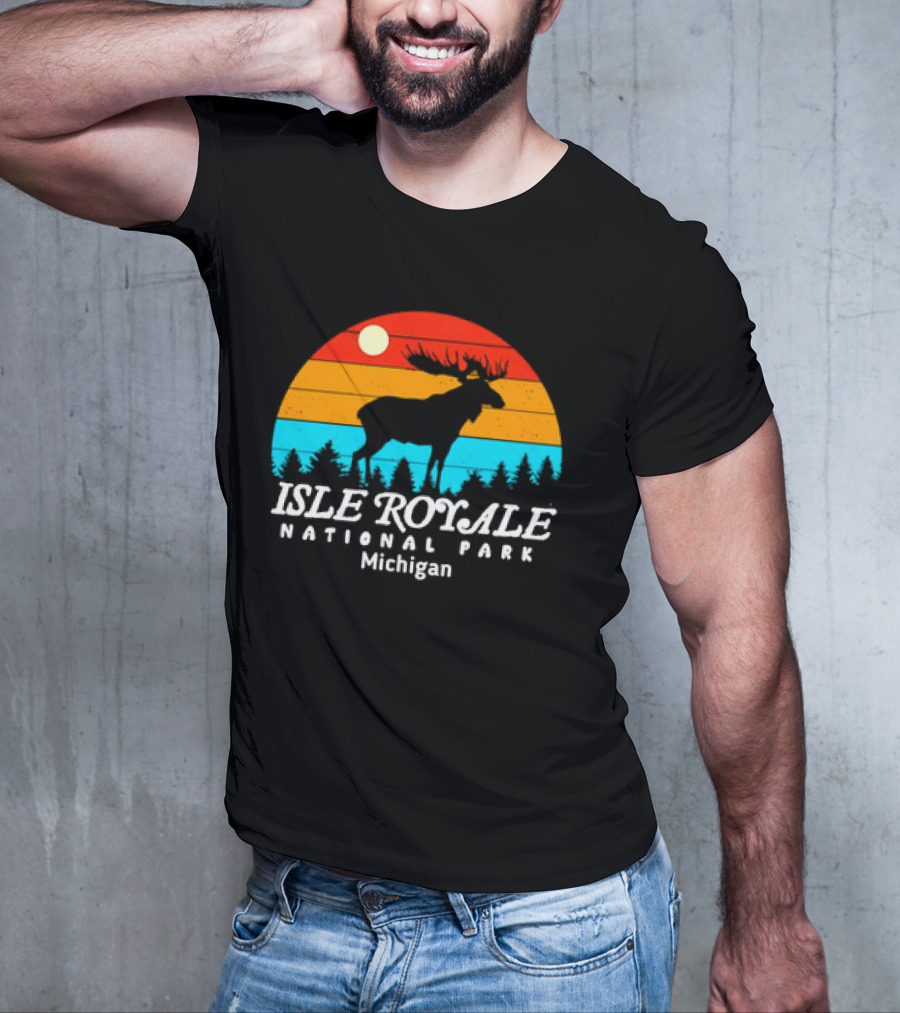 Isle Royale National Park Michigan Vintage Sunset Moose T-Shirt