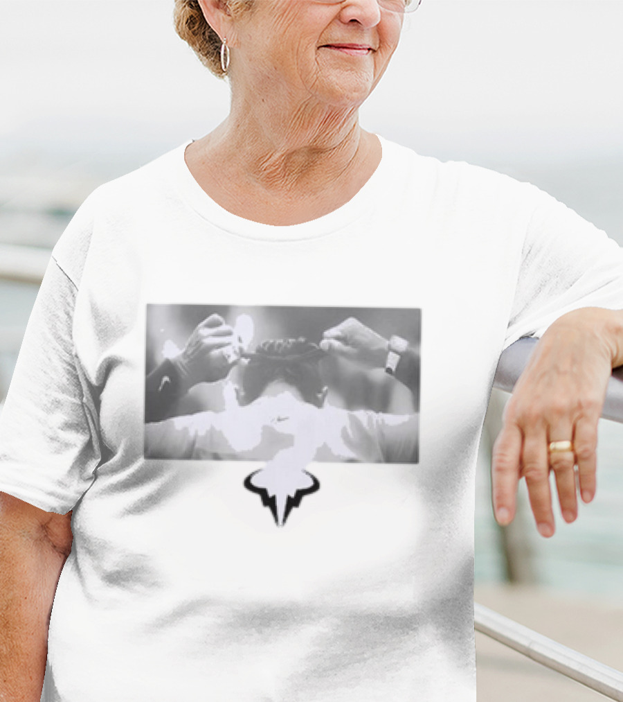 Serena Williams Decked Out In Rafa Nadal Bull T-Shirt