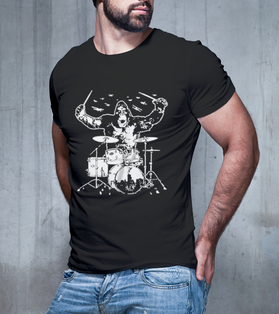 Gorilla King Kong Iconic Drumming Scene With Helicopters And City Skyline T-Shirt
