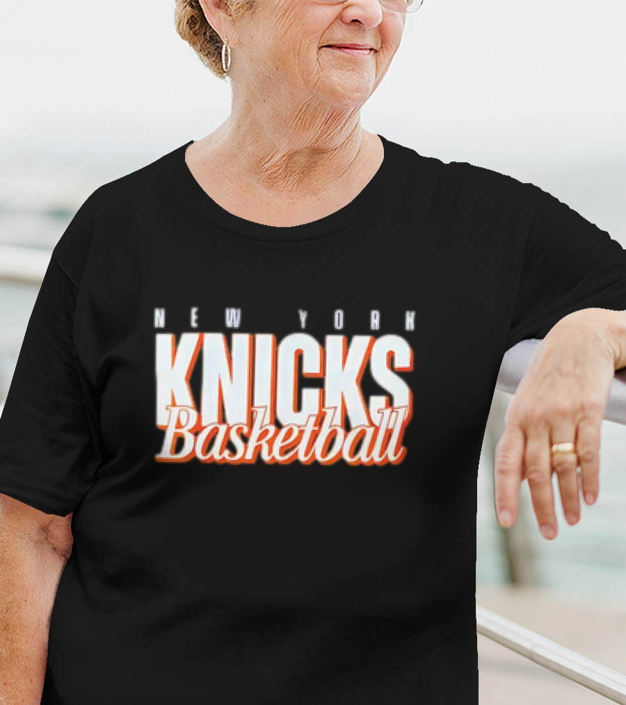 New York Knicks Basketball T-Shirt