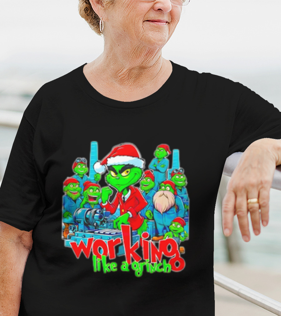 Working Like A Grinch Christmas Mechanic Santa Hat Crew T-Shirt