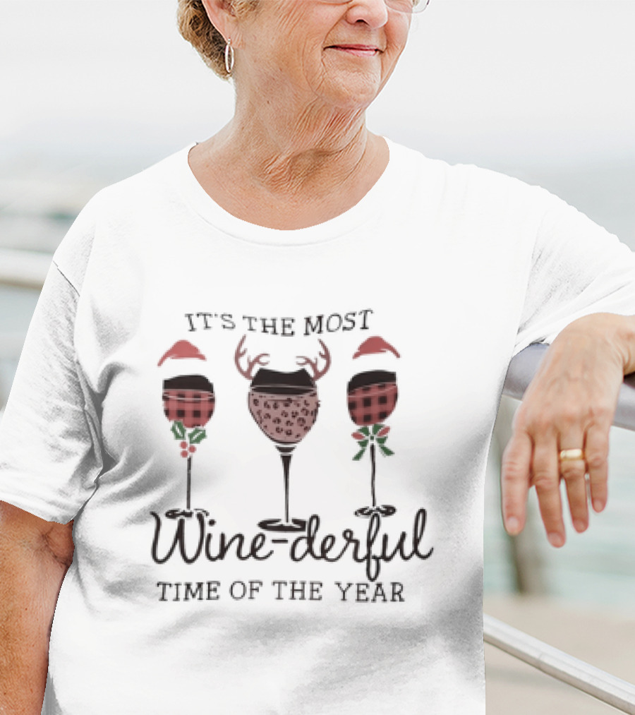 It's The Most Wine-derful Time Of The Year With Holiday-Themed Wine Glasses T-Shirt