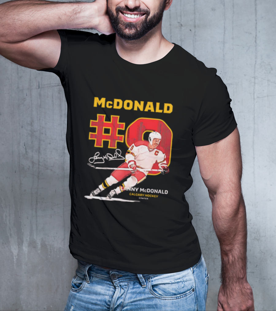 Lanny McDonald #9 Calgary Flames NHL Hockey Throwback Vintage Signature T-Shirt