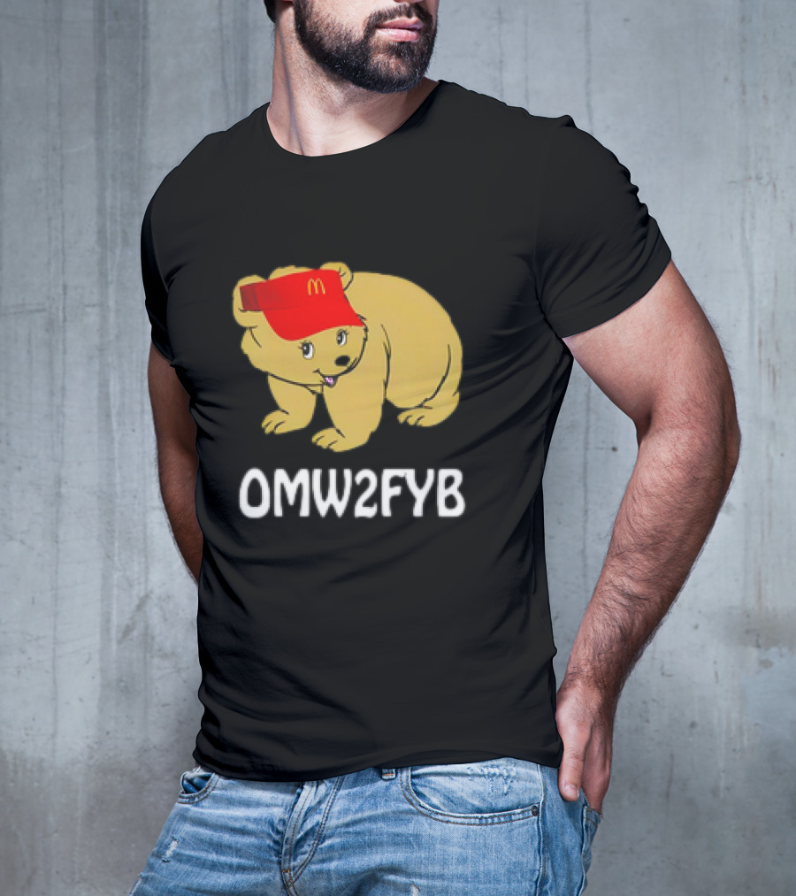 OMW2FYB Bear In Fast Food Cap T-Shirt