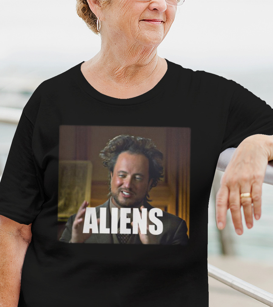 Ancient Aliens Meme Aliens T-Shirt