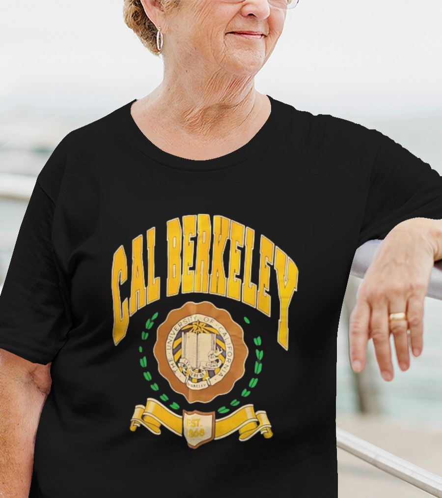 Cal Berkeley University Of California Est 1868 Crest Academic Seal T-Shirt