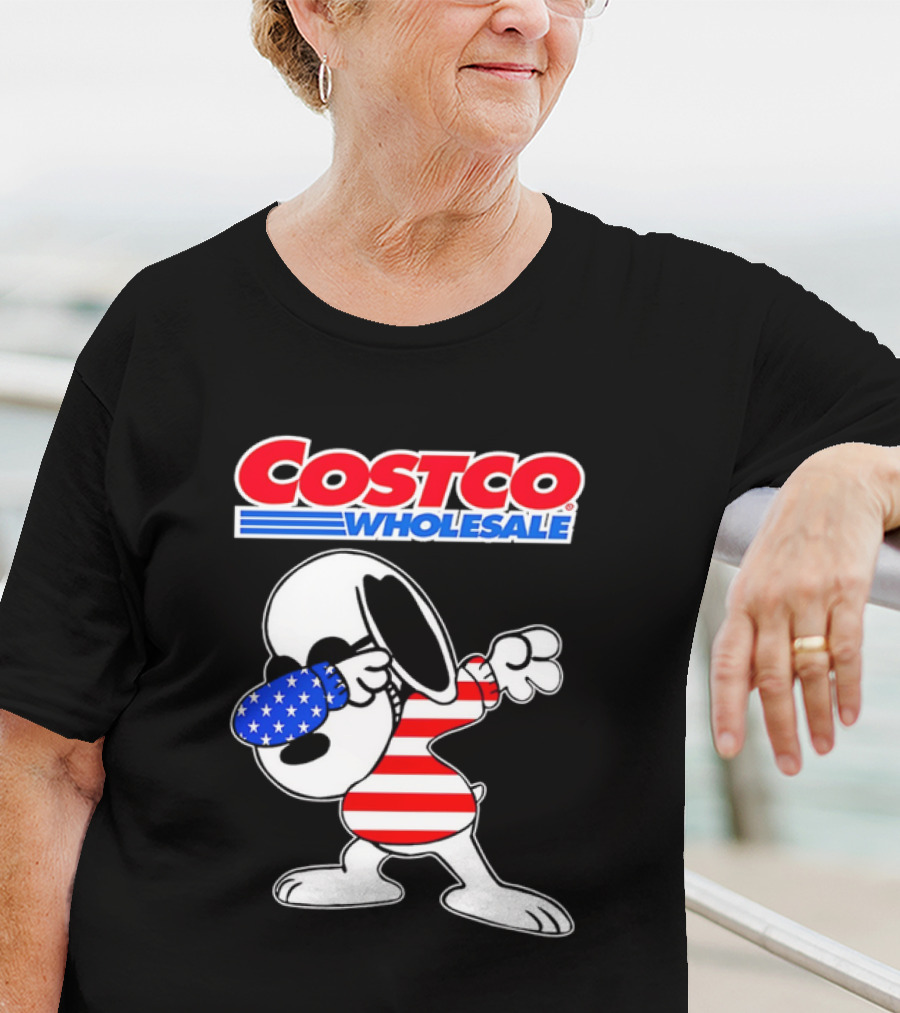 Costco Wholesale Snoopy Dabbing American Flag Stripes And Stars T-Shirt