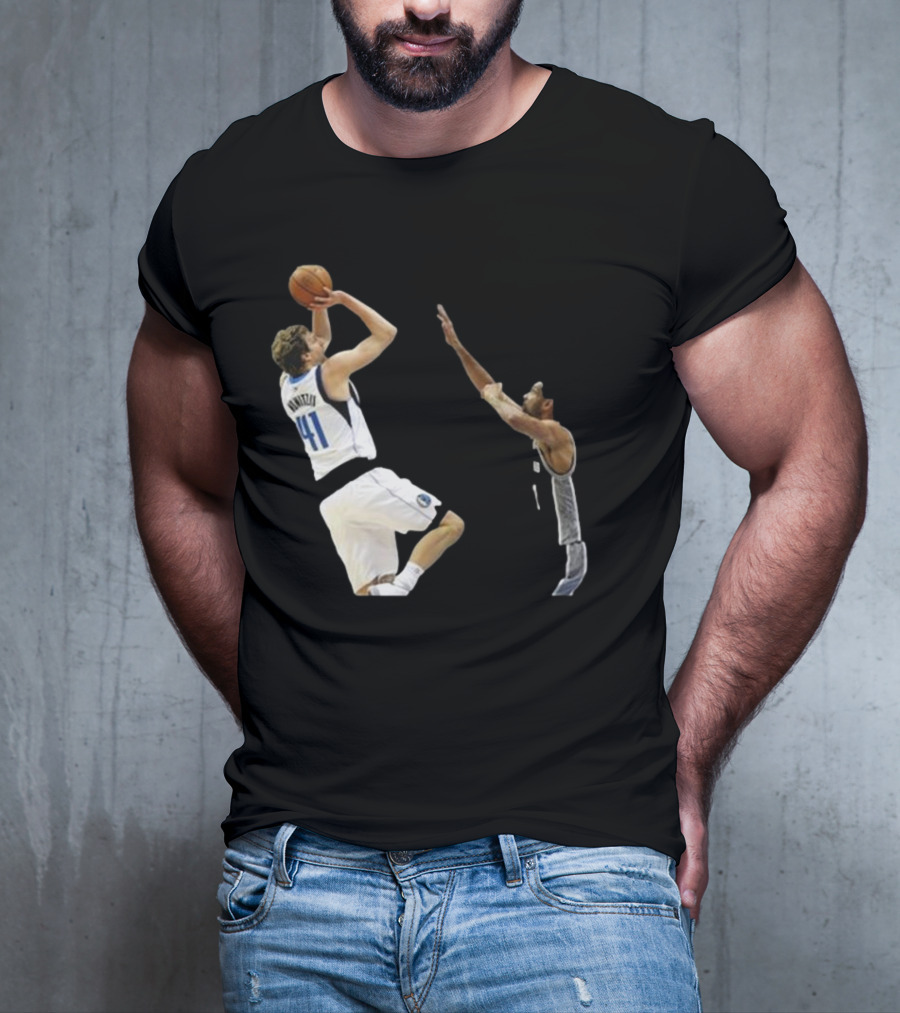 Dirk Nowitzki Fadeaway Jumper Over Tim Duncan NBA Iconic Moment T-Shirt