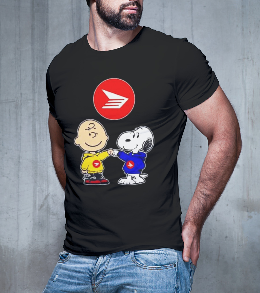 Canada Post Charlie Brown And Snoopy T-Shirt