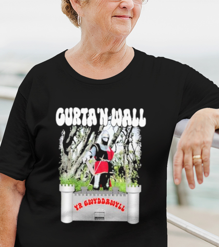 Curta’n Wall Yr Gwyddbwyll Grime Stone Records T-Shirt