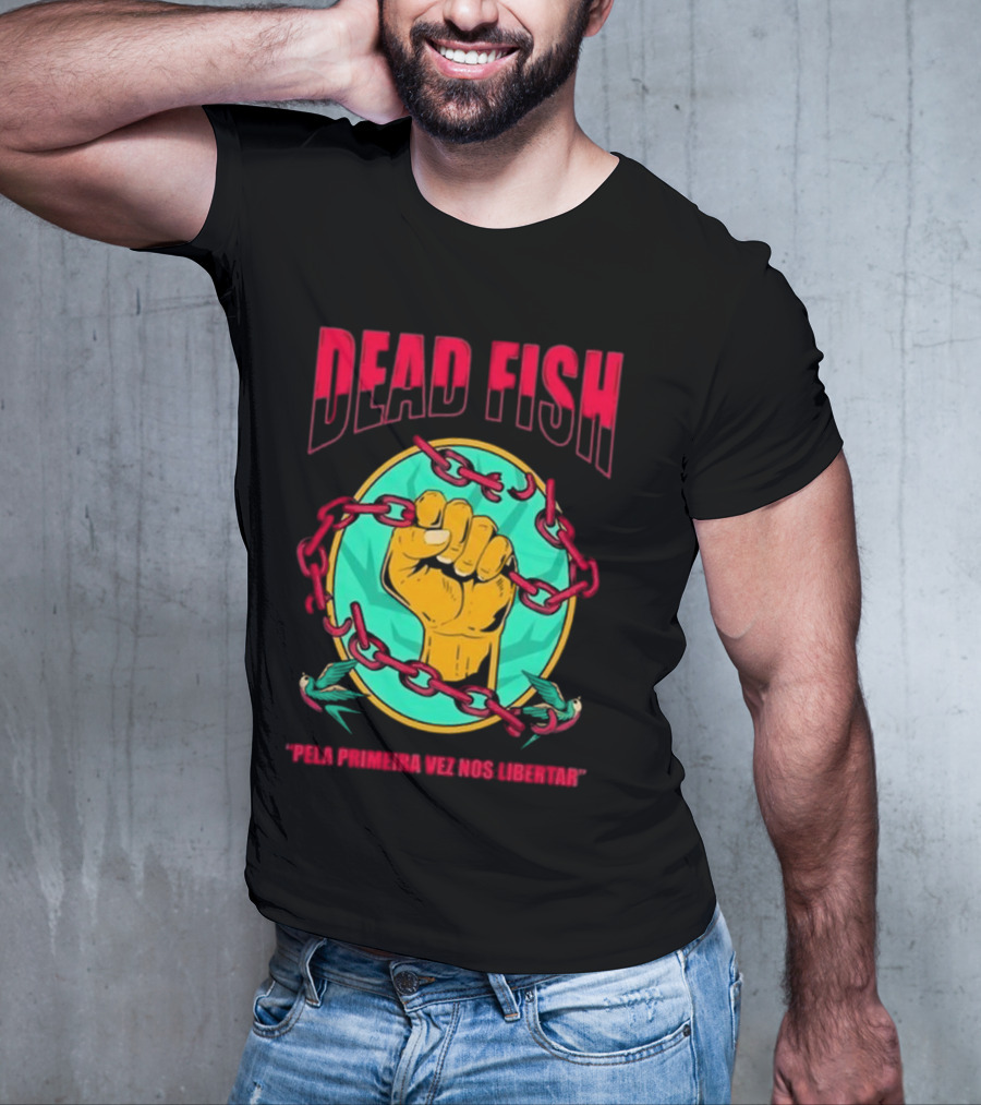 Dead Fish Pela Primeira Vez Nos Libartar T-Shirt