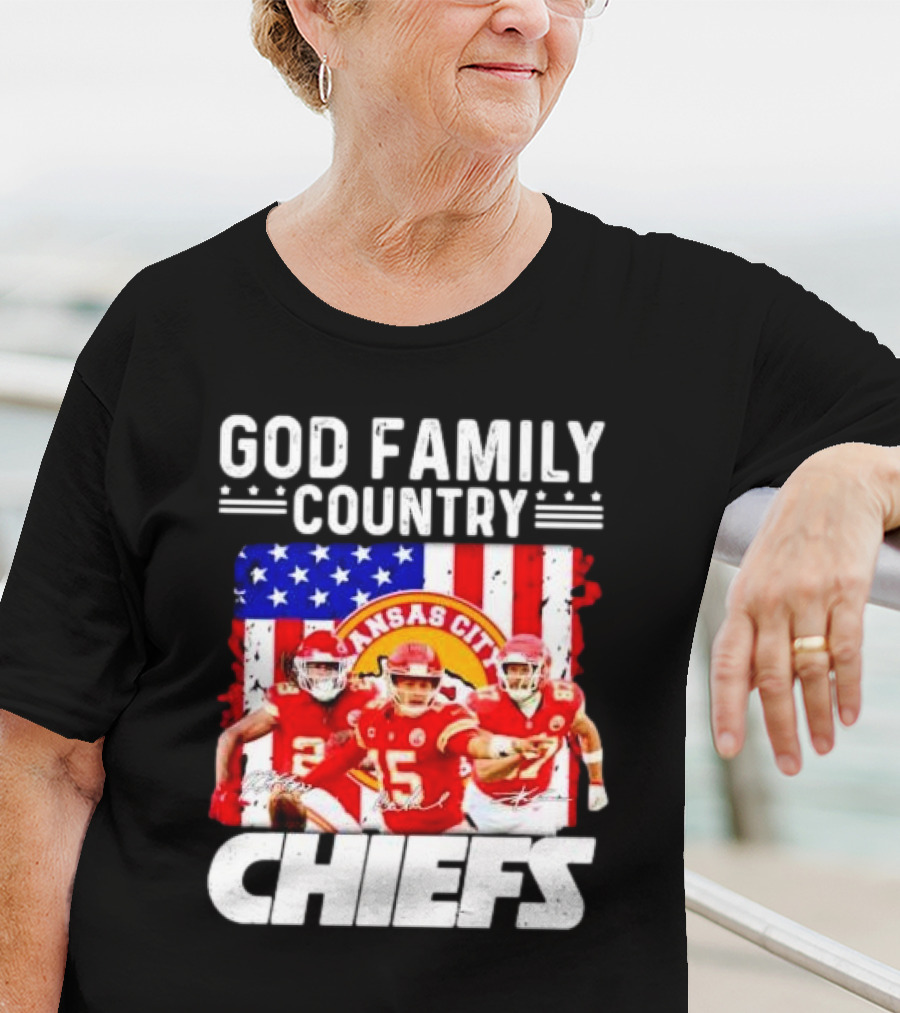 God Family Country Kansas City Chiefs Signatures T-Shirt