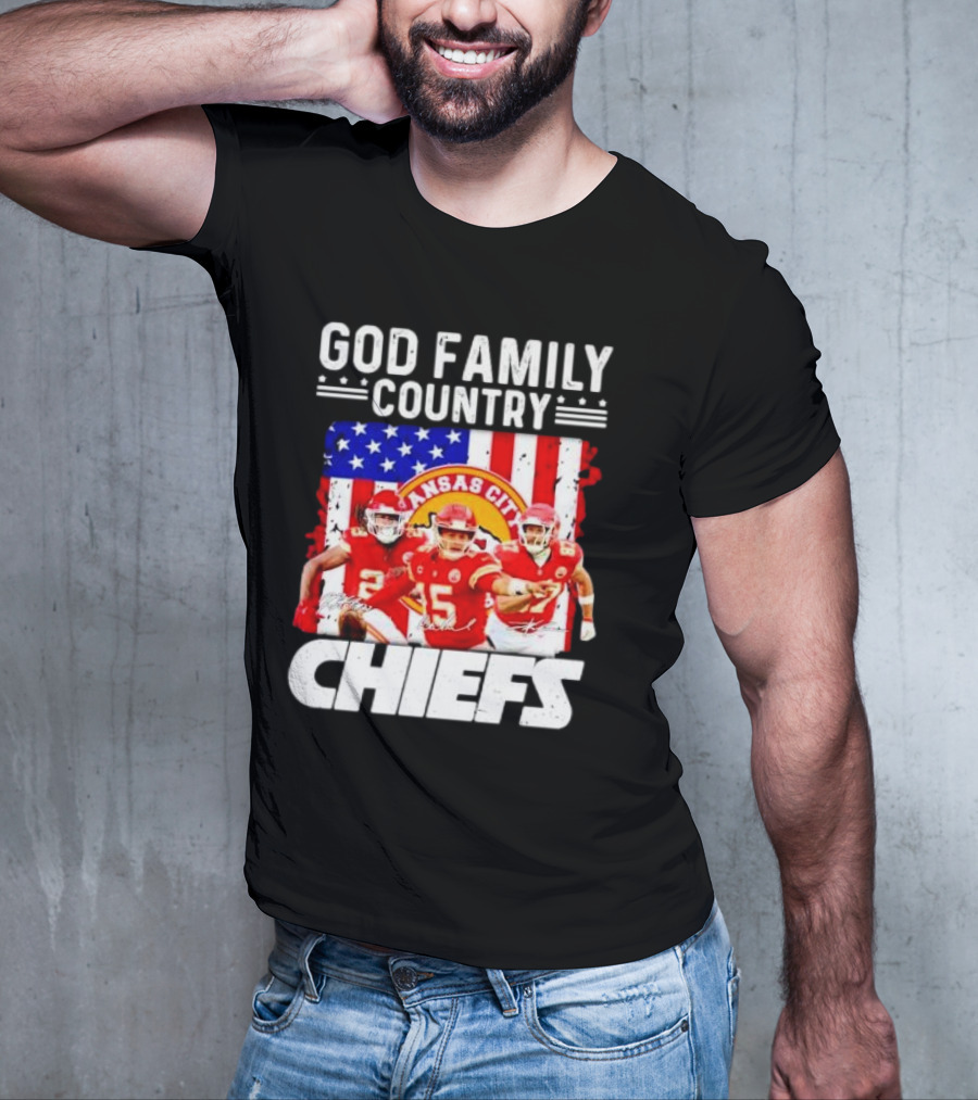God Family Country Kansas City Chiefs Signatures T-Shirt