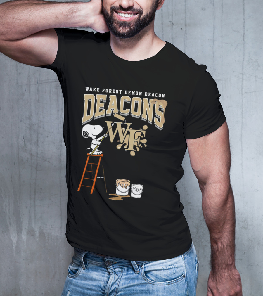 Wake Forest Demon Deacons Snoopy Painting Team Spirit T-Shirt