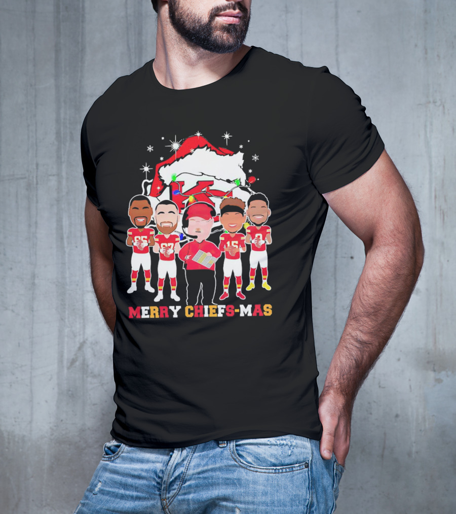 Kansas City Chiefs Merry Chiefs-Mas Christmas NFL Team Festive Cartoon Players And Santa Hat T-Shirt