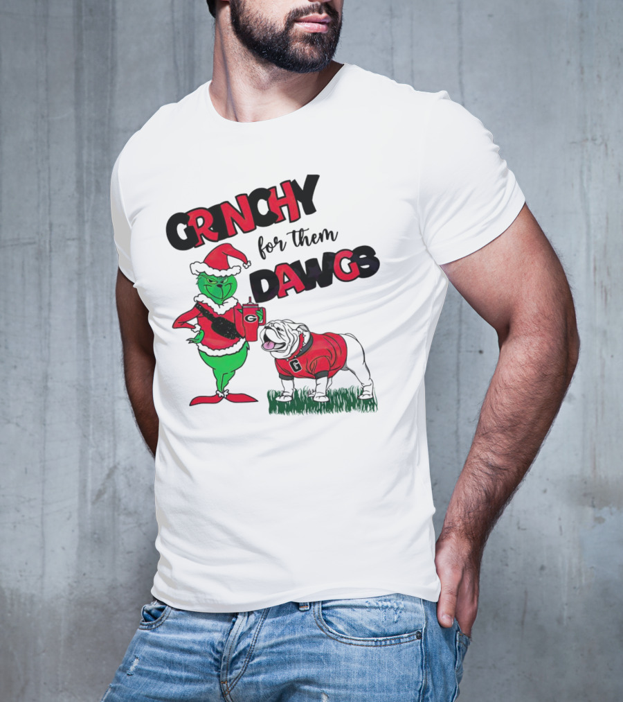 Grinchy For Them Dawgs Georgia Bulldogs Football Christmas Grinch Holding Drink And Bulldog Wearing Red T-Shirt