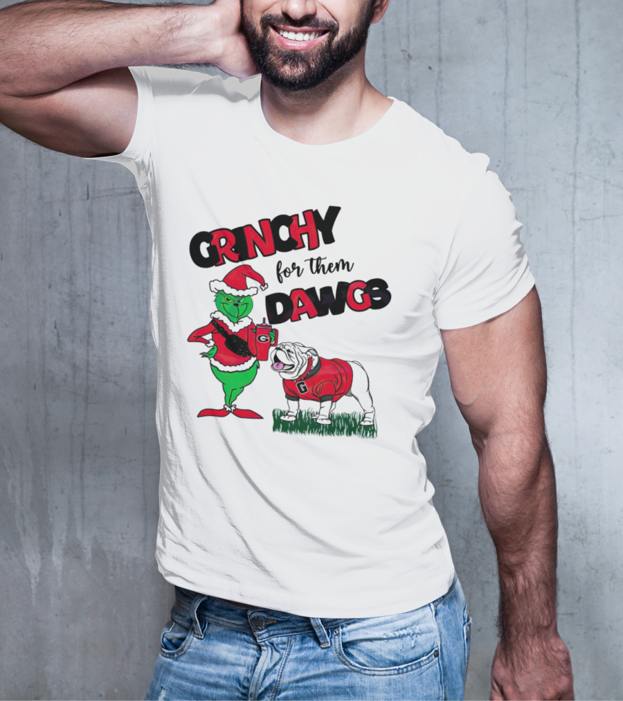 Grinchy For Them Dawgs Georgia Bulldogs Football Christmas Grinch Holding Drink And Bulldog Wearing Red T-Shirt