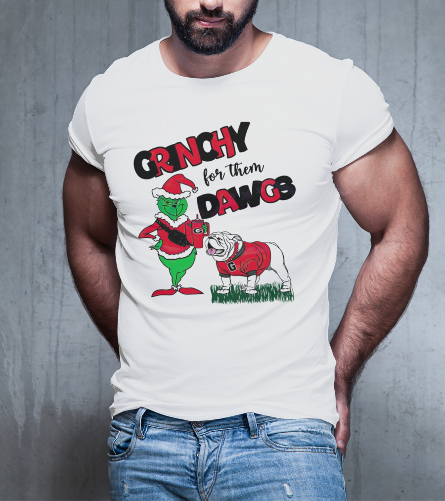 Grinchy For Them Dawgs Georgia Bulldogs Football Christmas Grinch Holding Drink And Bulldog Wearing Red T-Shirt