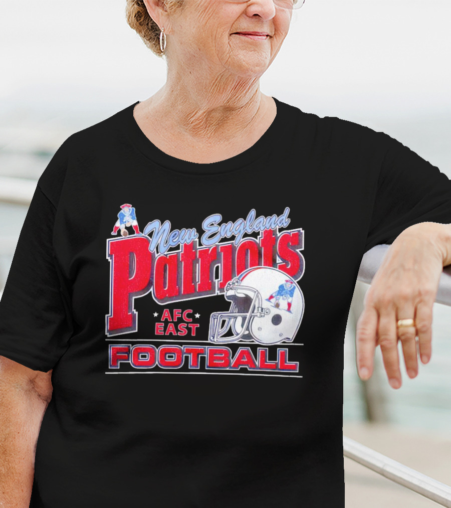 New England Patriots AFC East Football Helmet T-Shirt