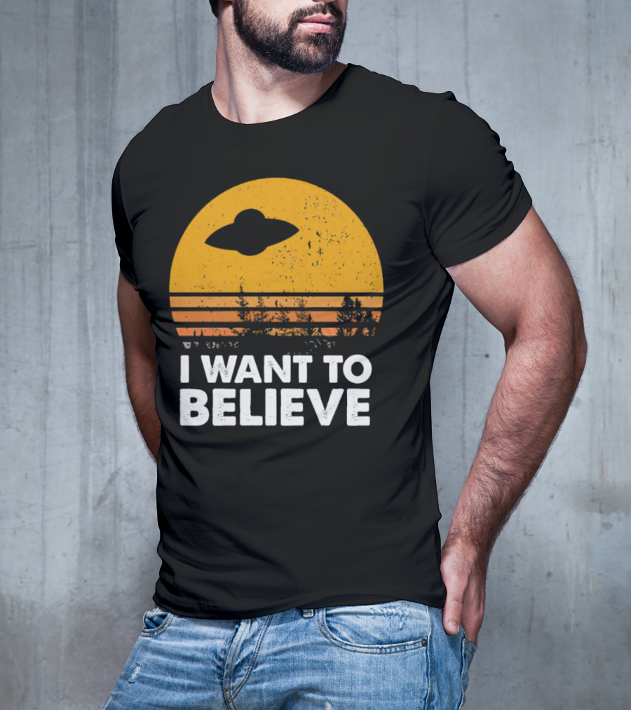 I Want To Believe Alien UFO Vintage Sunset T-Shirt