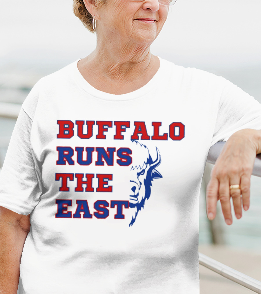 Buffalo Runs The East Bold Text With Buffalo T-Shirt