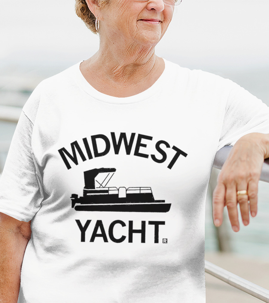 MIDWEST YACHT PONTOON BOAT VINTAGE T-Shirt