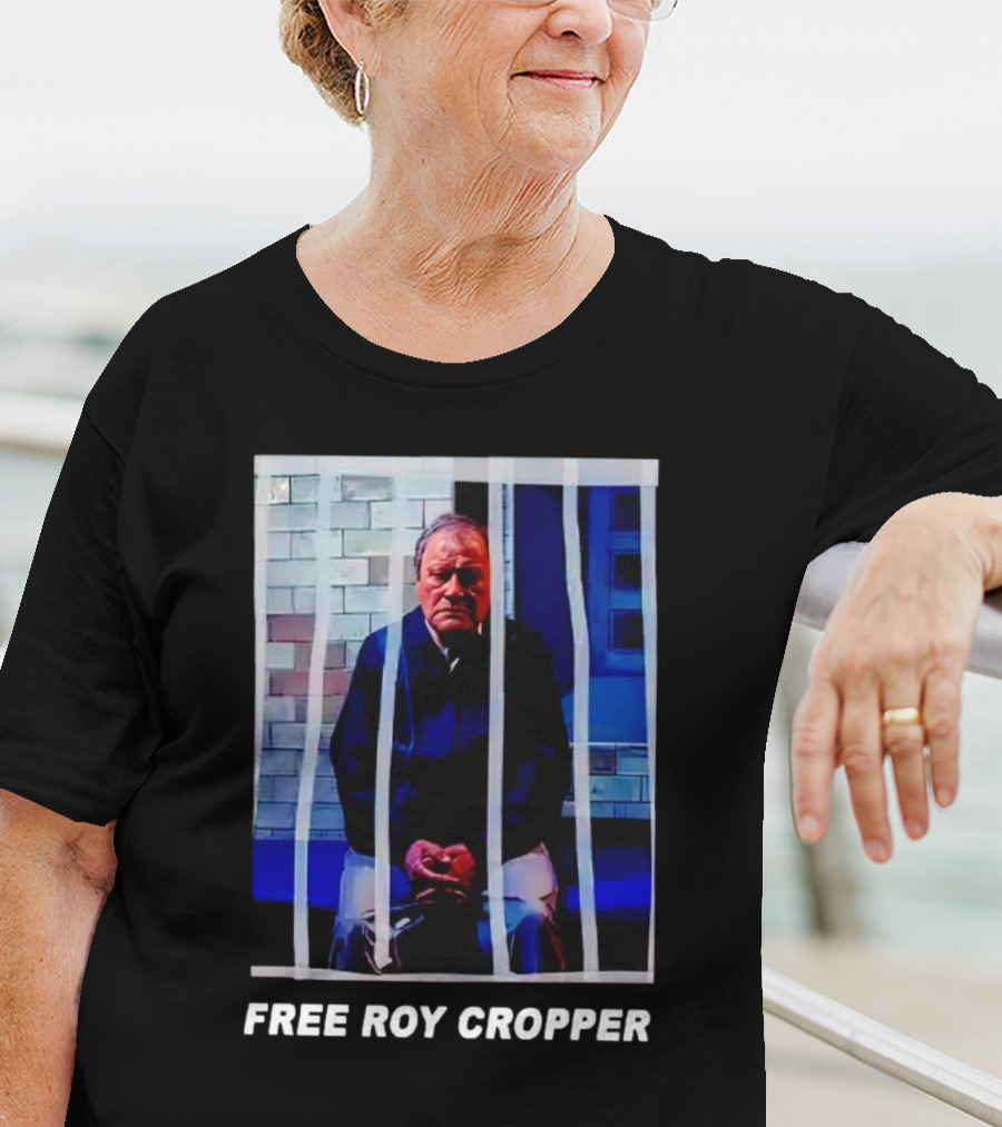 Coronation Street Free Roy Cropper Jail Image T-Shirt