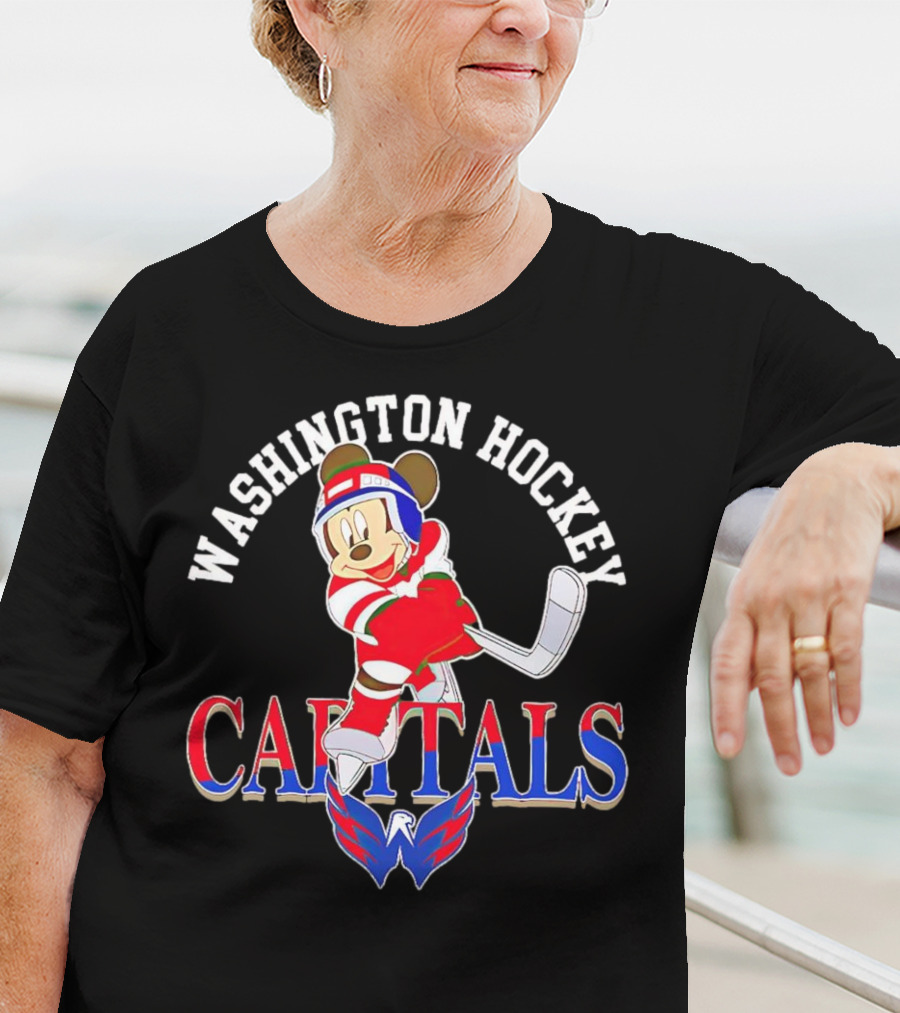 Washington Capitals Mickey Mouse Hockey Player T-Shirt