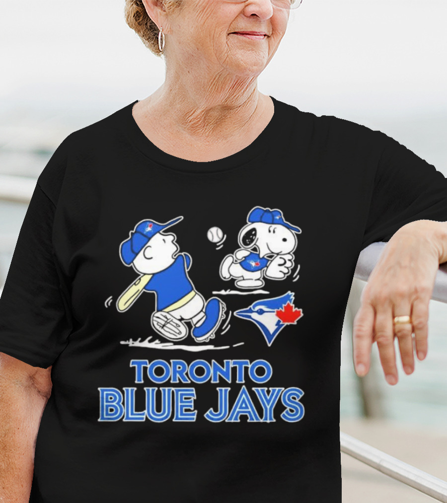 Toronto Blue Jays Charlie Brown Snoopy Baseball Peanuts MLB Collaboration T-Shirt