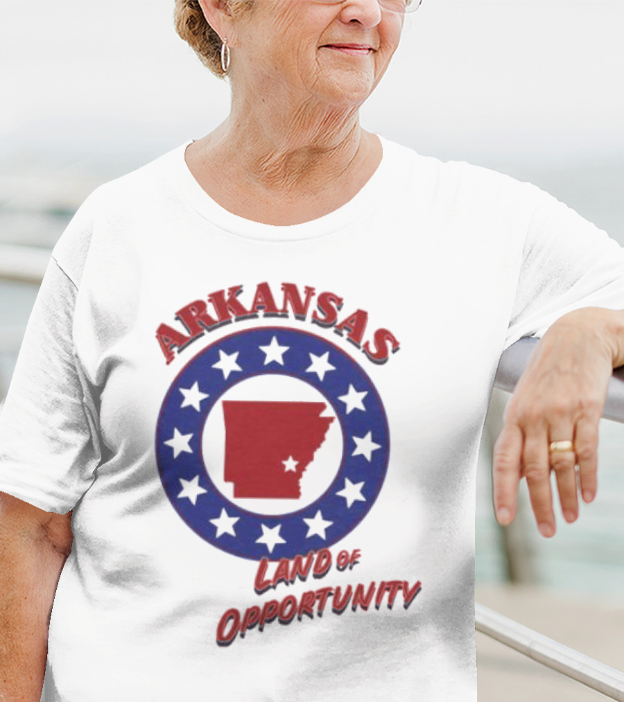Arkansas Land Of Opportunity Red State Blue Star Circle T-Shirt