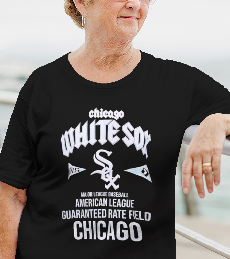 Chicago White Sox Major League Baseball American League Chicago Guaranteed Rate Field T-Shirt