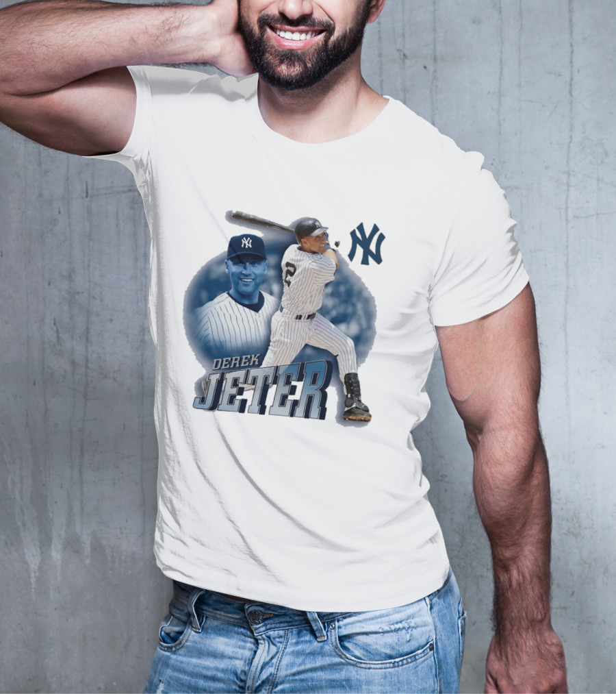 Derek Jeter New York Yankees Swing Baseball Legend T-Shirt