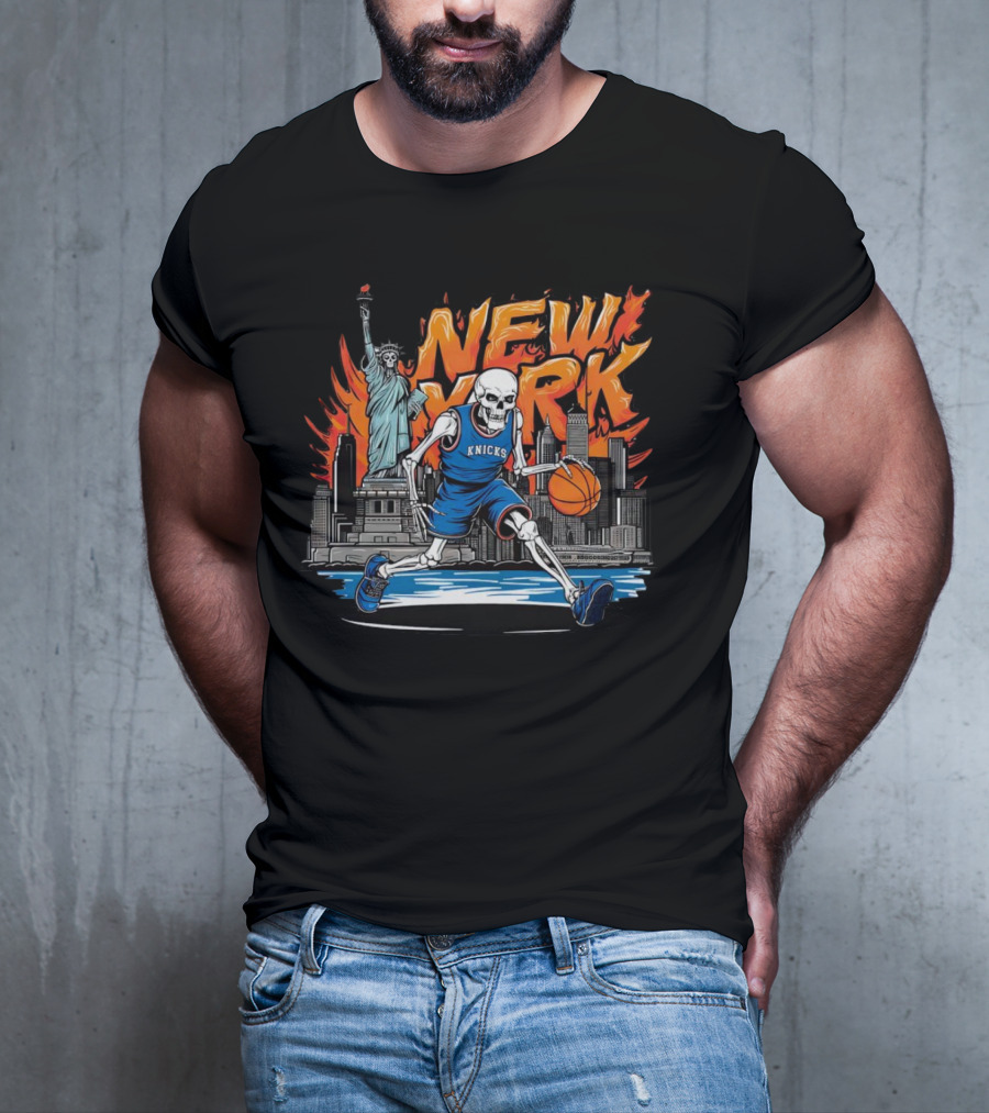 New York Knicks Skeleton Statue Basketball T-Shirt