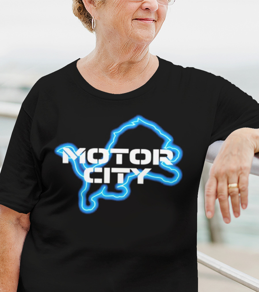 Sam Richardson Wearing Detroit Lions Motor City Blue Lion T-Shirt